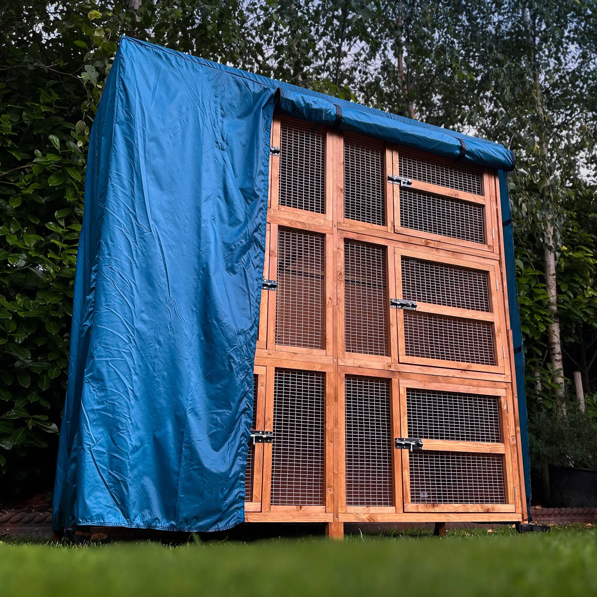 4ft Chartwell Triple Guinea Pig Hutch Cover | Protect Your Hutch From The Weather With Day Dry™ Rain Covers