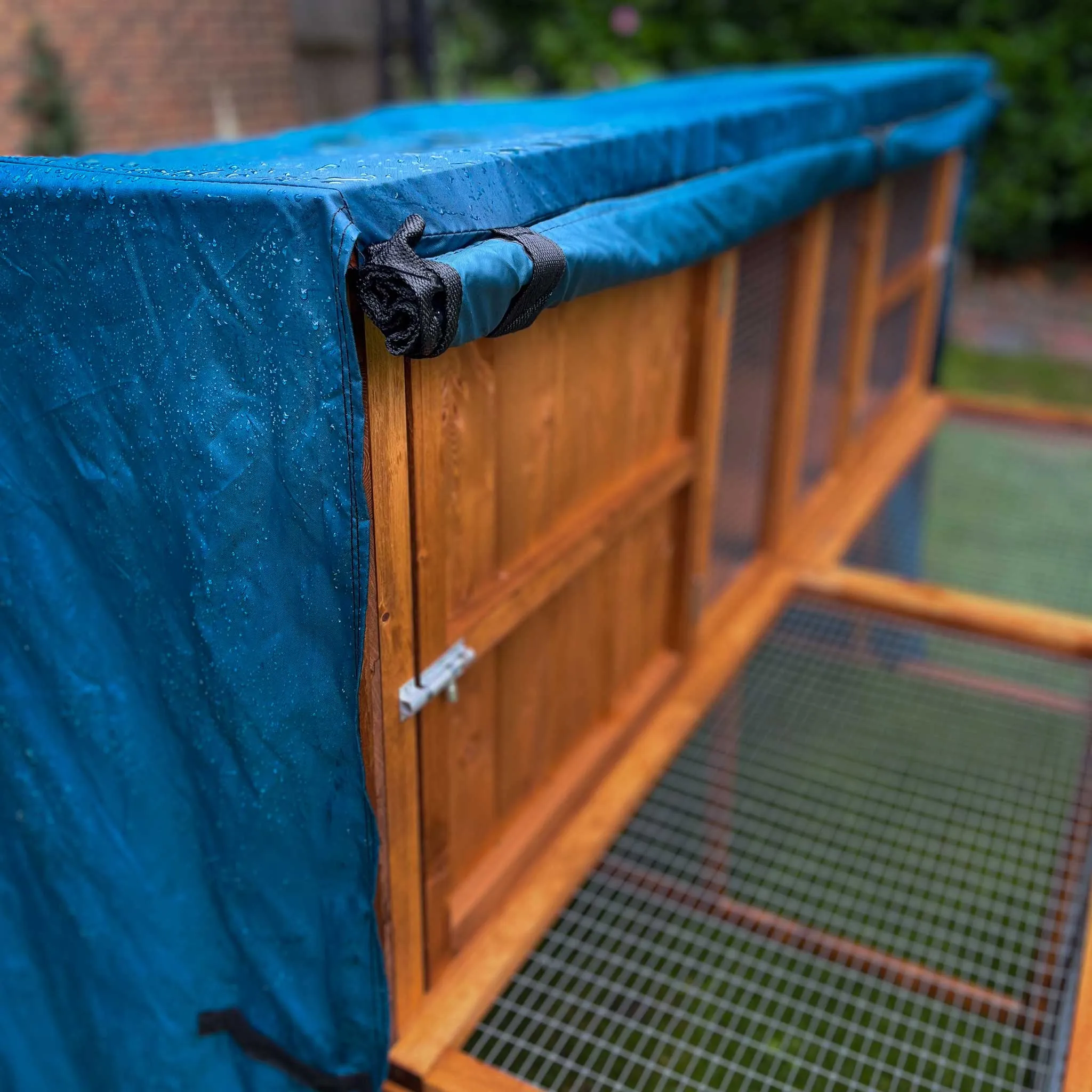 4ft Kendal Guinea Pig Hutch and Run Cover | Protect Your Hutch From The Weather With Day Dry™ Rain Covers