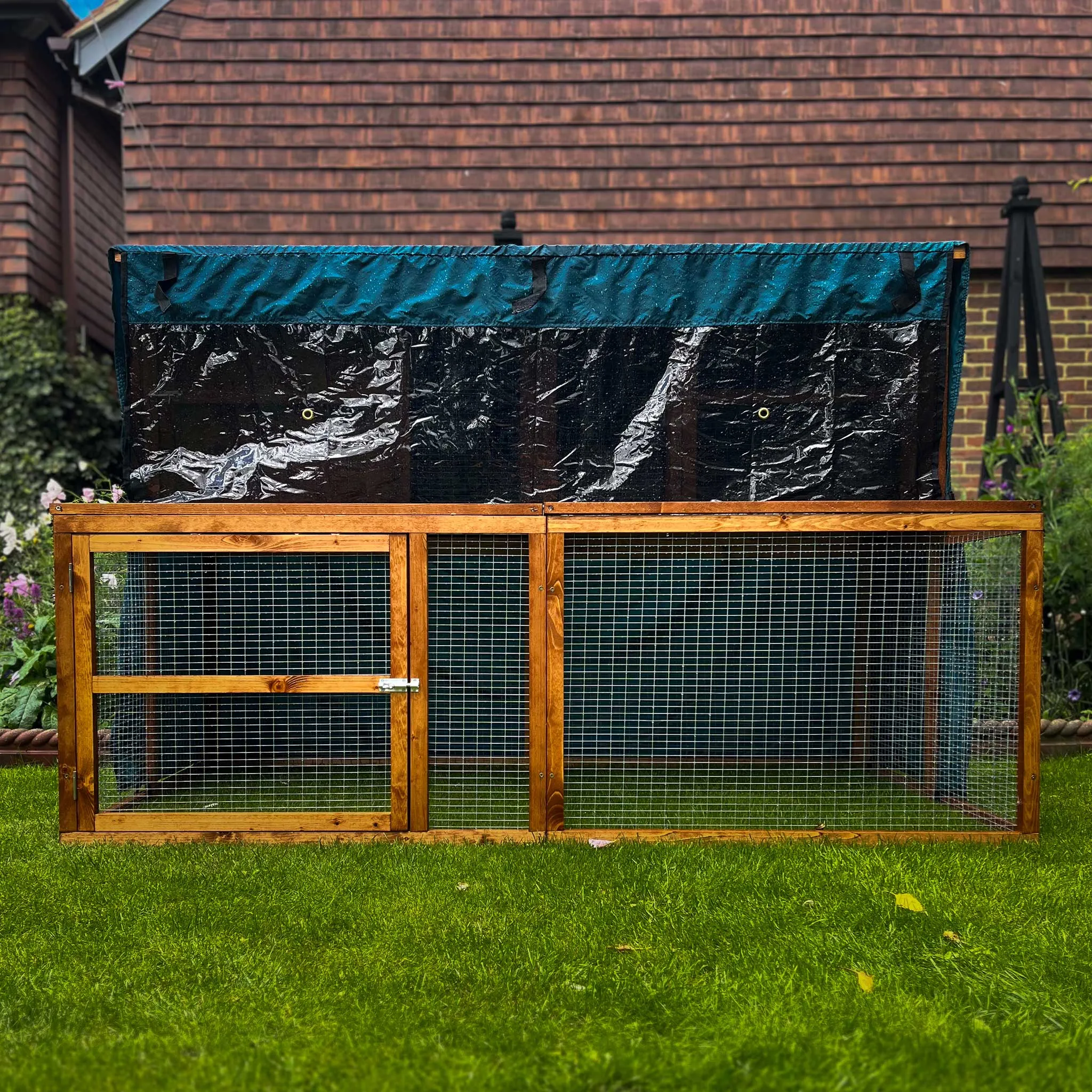 4ft Kendal Guinea Pig Hutch and Run Cover | Protect Your Hutch From The Weather With Day Dry™ Rain Covers