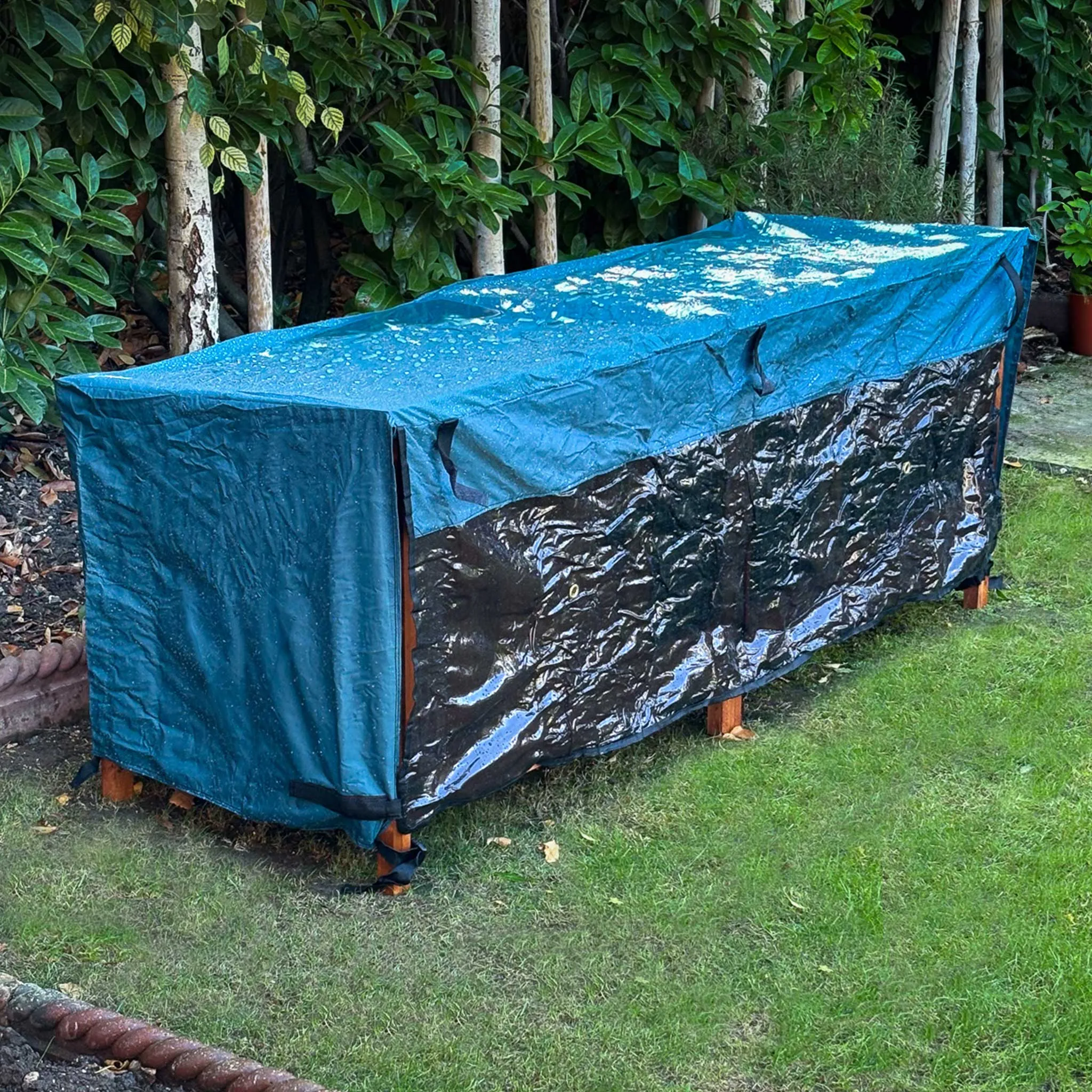 6ft Chartwell Single Guinea Pig Hutch Cover | Protect Your Hutch From The Weather With Day Dry™ Rain Covers